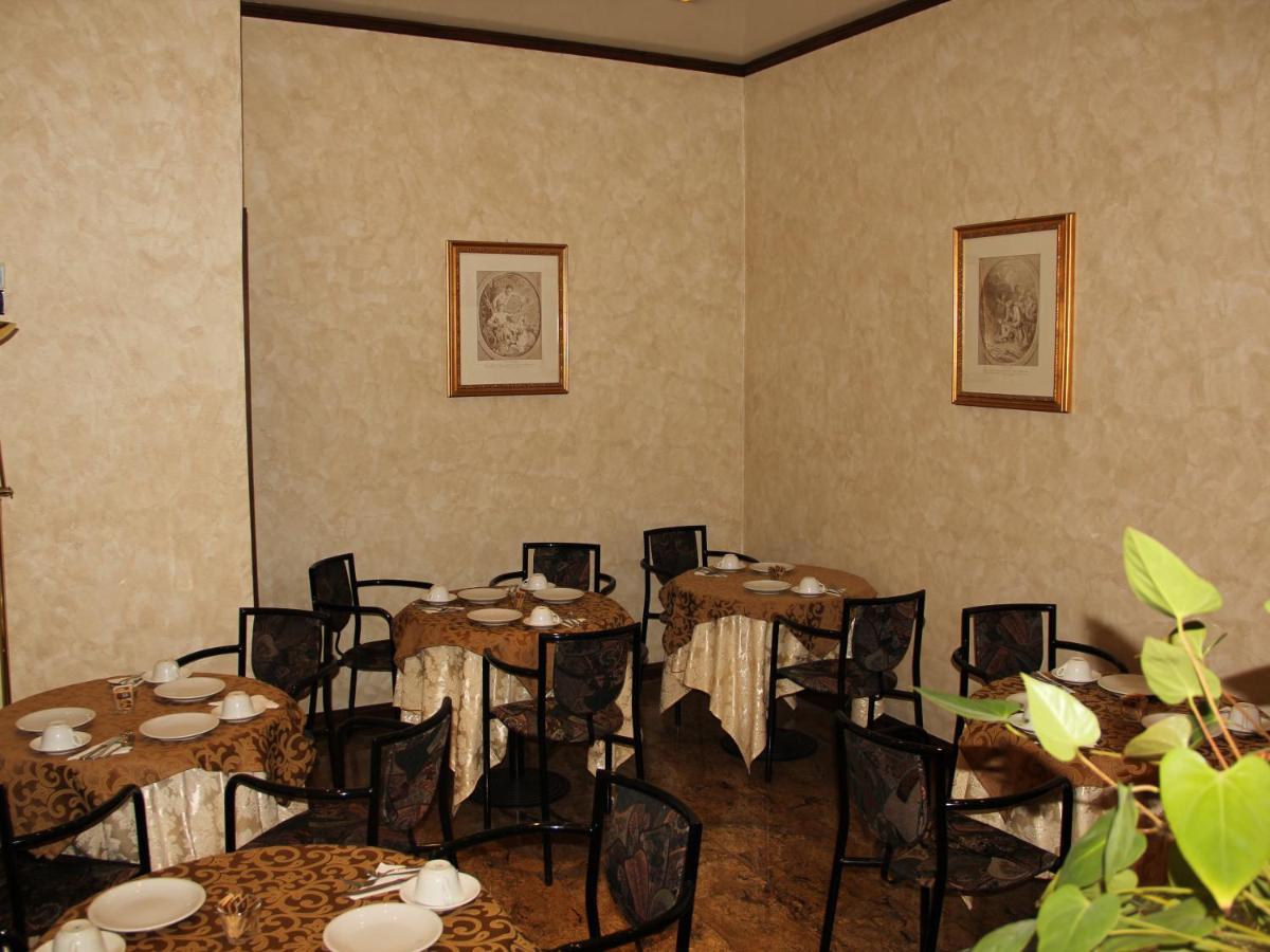 Hotel Valentino Centro Storico Орвието Экстерьер фото